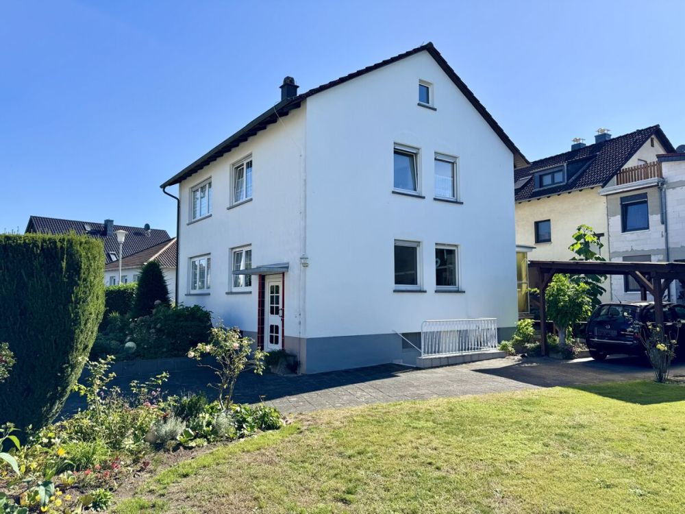 Charmantes Einfamilienhaus in idyllischer Lage – 
mit viel Platz für Familie, Arbeit und Erholung