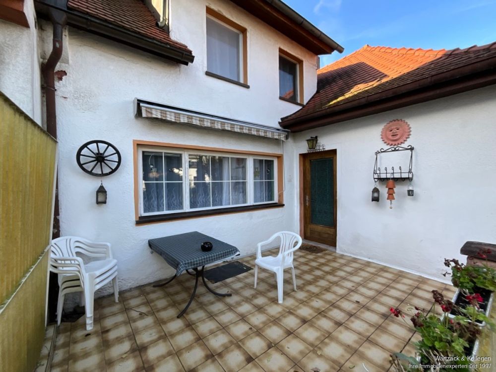 Hier gibt es viel zu tun: 
Sanierungsobjekt 
in bester Lage von Eibach!