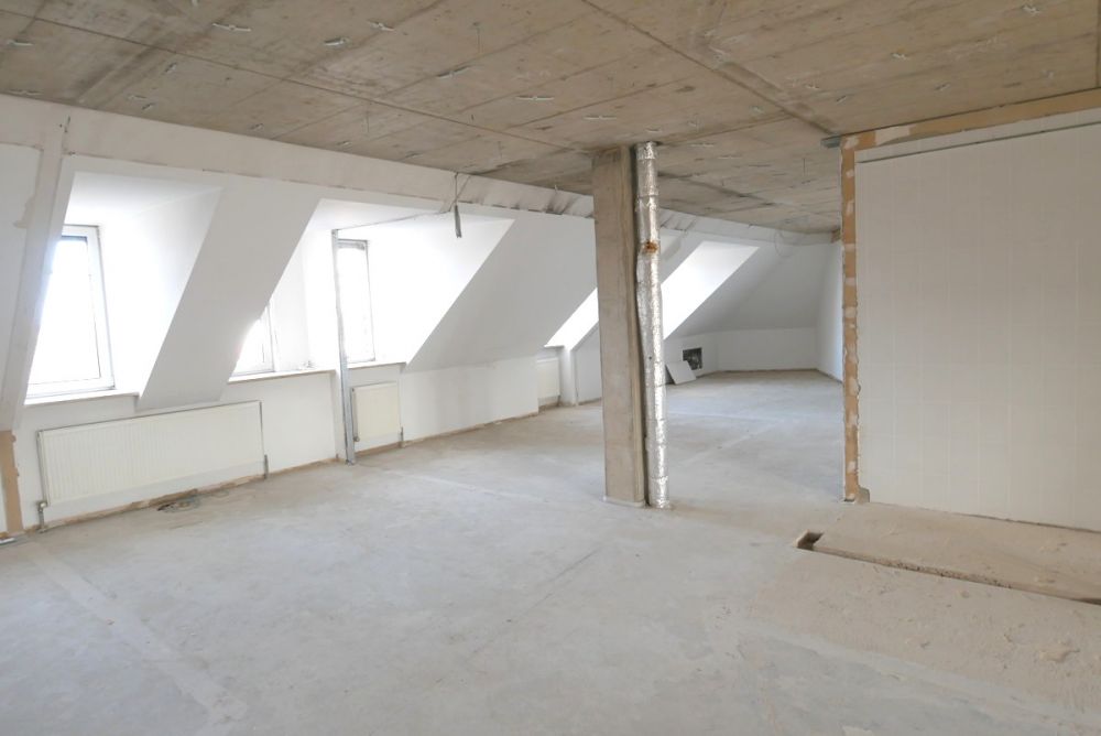 Büroflächen im Herzen Roths 
nähe Schloss