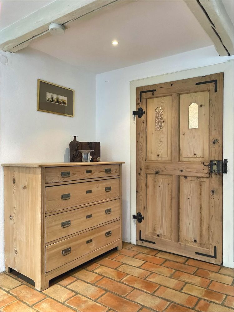 Seltene Gelegenheit - stilvoll saniertes Bauernhaus mitten im Ostallgäu