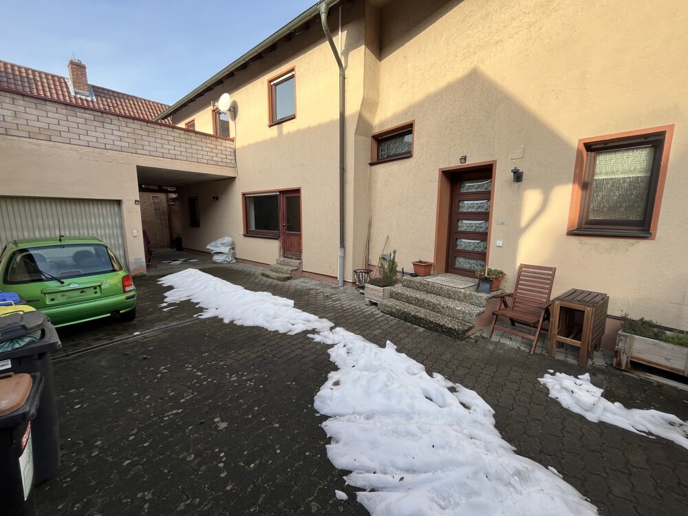 Innenhof, Garage, Überdachung