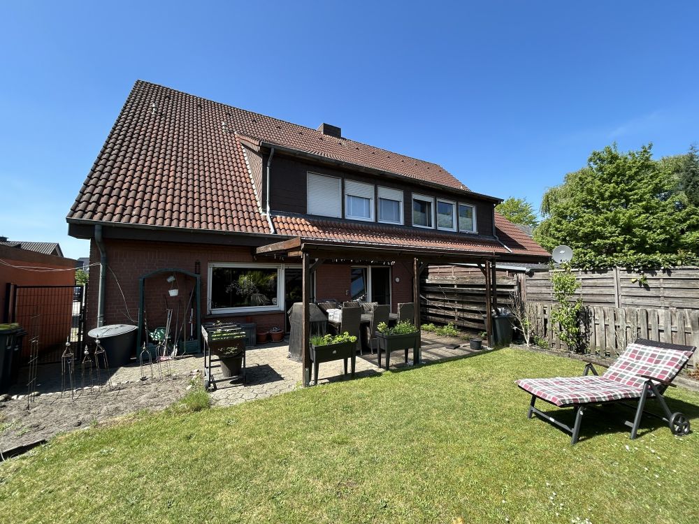*Vermietetes Mehrfamilienhaus*
in zentraler Lage in Neuenkirchen, 
ideal für Kapitalanleger (3)