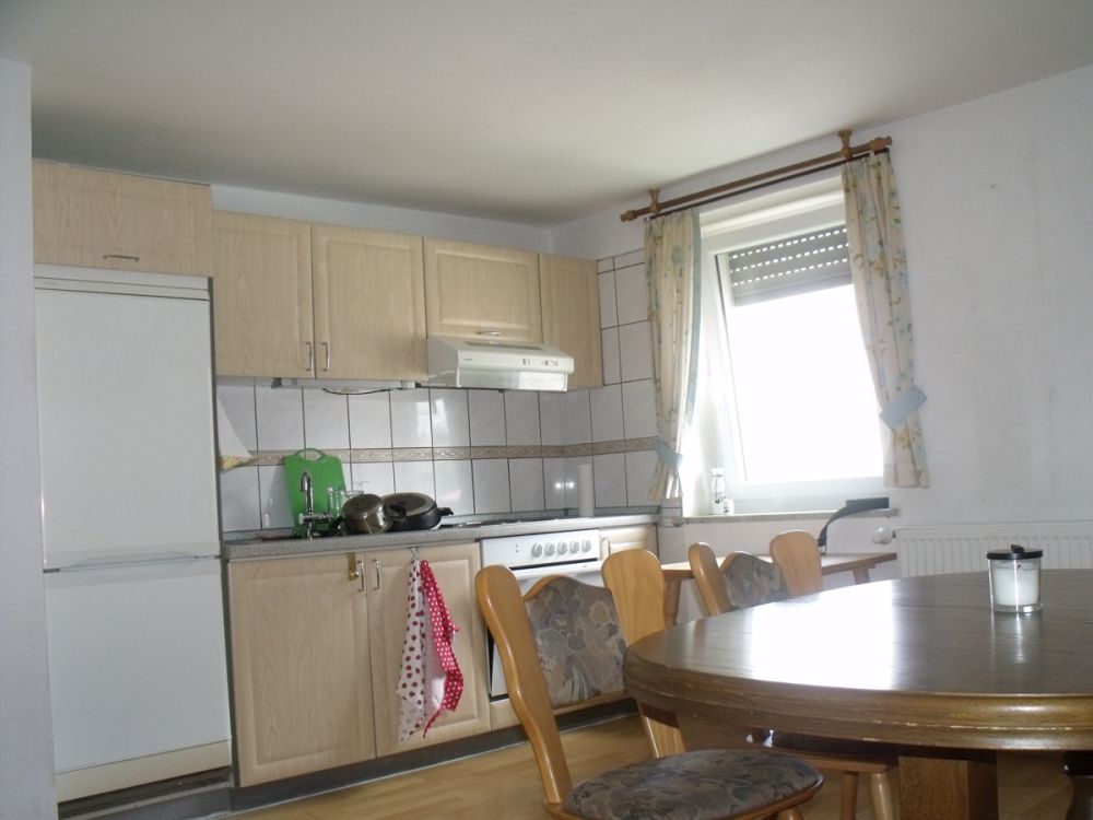 Gepflegtes Zweifamilienhaus in ruhiger Lage in Waidhaus!