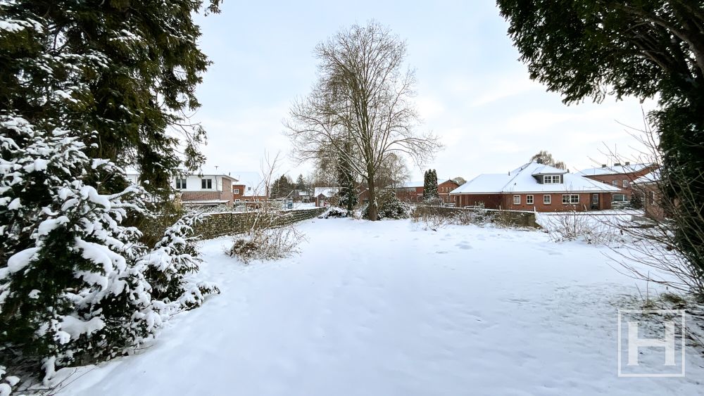 Baugrundstück in ruhiger Lage (3)