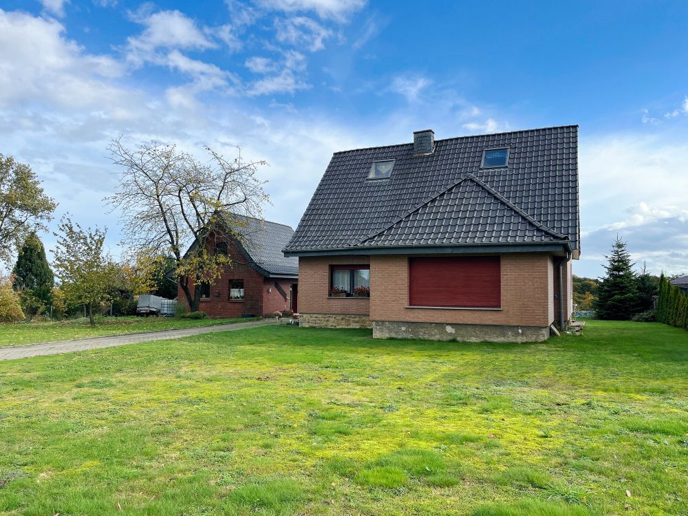 Naturverbunden Wohnen in Mettingen!
Einfamilienhaus mit vielseitigen Möglichkeiten
