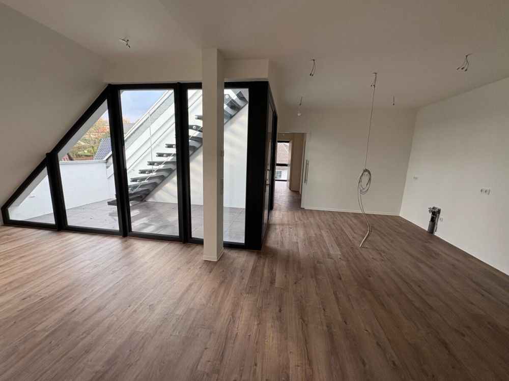 Penthouse mit Weitblick – 4 Zimmer, Loggia und großer Dachterrasse