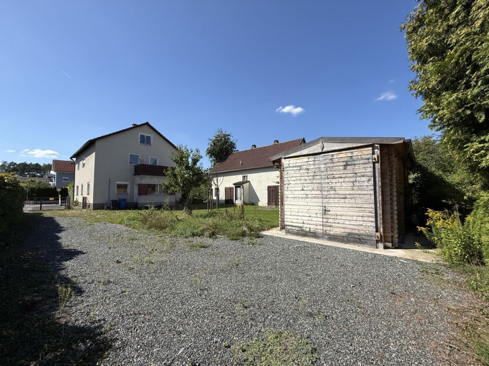 Traumgrundstück mit Abrissobjekt in sonniger Südlage – Ihr neues Zuhause wartet!