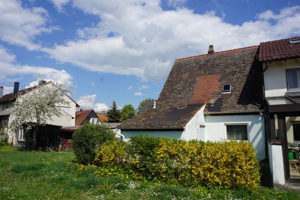 Eigennutzung oder Vermietung - Doppelhaushälfte mit Ausbau- und Entwicklungspotential!