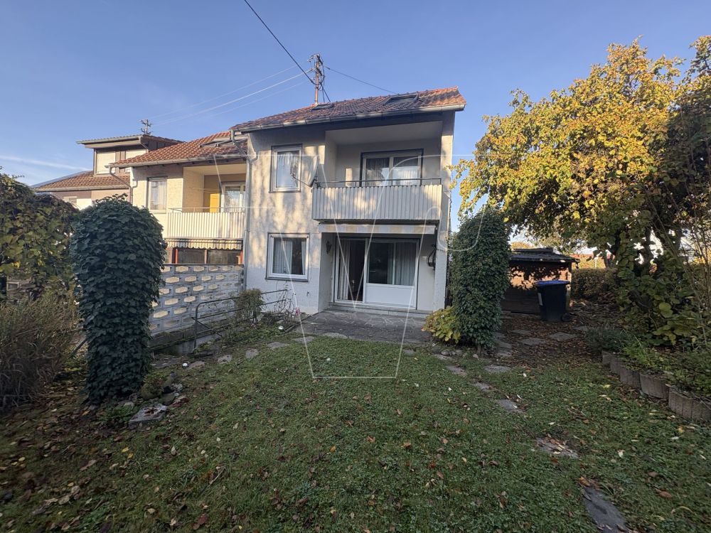 Charmantes Reihenendhaus in sehr guter Lage