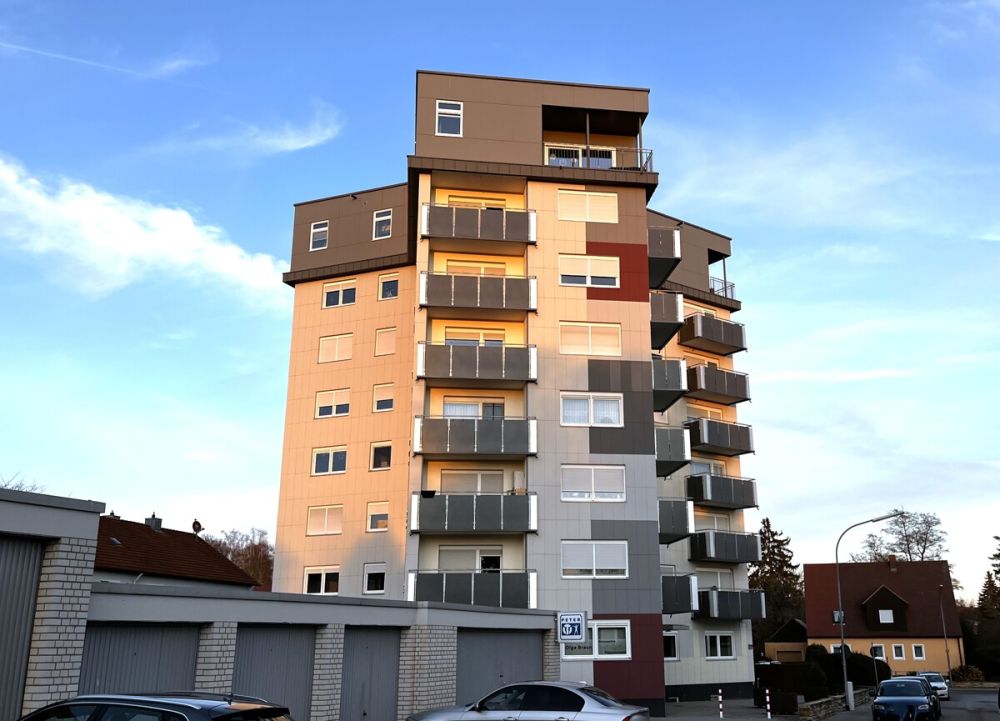 Penthouse-Traum mit atemberaubender Aussicht: Ihr neues Domizil in Neuendettelsau erwartet Sie! (3)