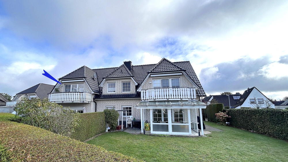 Freiwerdende 4 ZKB-Eigentumswohnung (1.OG u. DG) mit Südwestbalkon u. Carport in Bad Zwischenahn