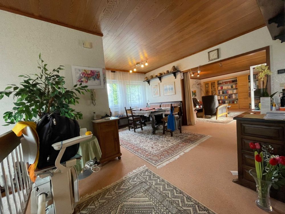 Einfamilienhaus in Neunkirchen bei Weiden mit herrlichem Blick auf den Basaltkegel von Parkstein