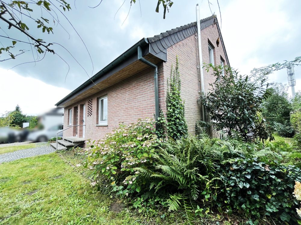Straßenansicht