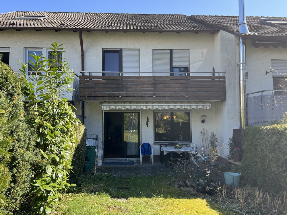 Platz für Ihre Ideen: Familienfreundliches Reihenhaus mit Garten & Garage - 97422 Schweinfurt