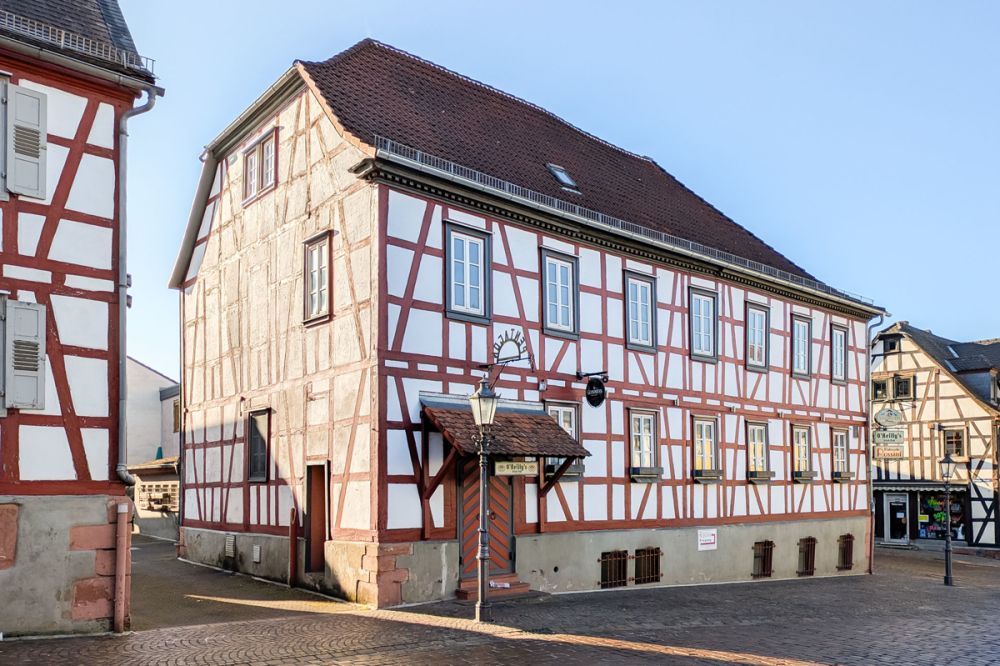 Objekt mit renommierten Gaststätten und viel Potential im Zentrum von Michelstadt!