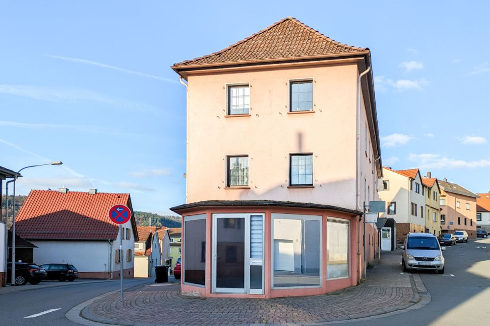 Interessantes Rendite-Objekt in der Kurstadt Bad König - ein Haus und jede Menge Möglichkeiten!