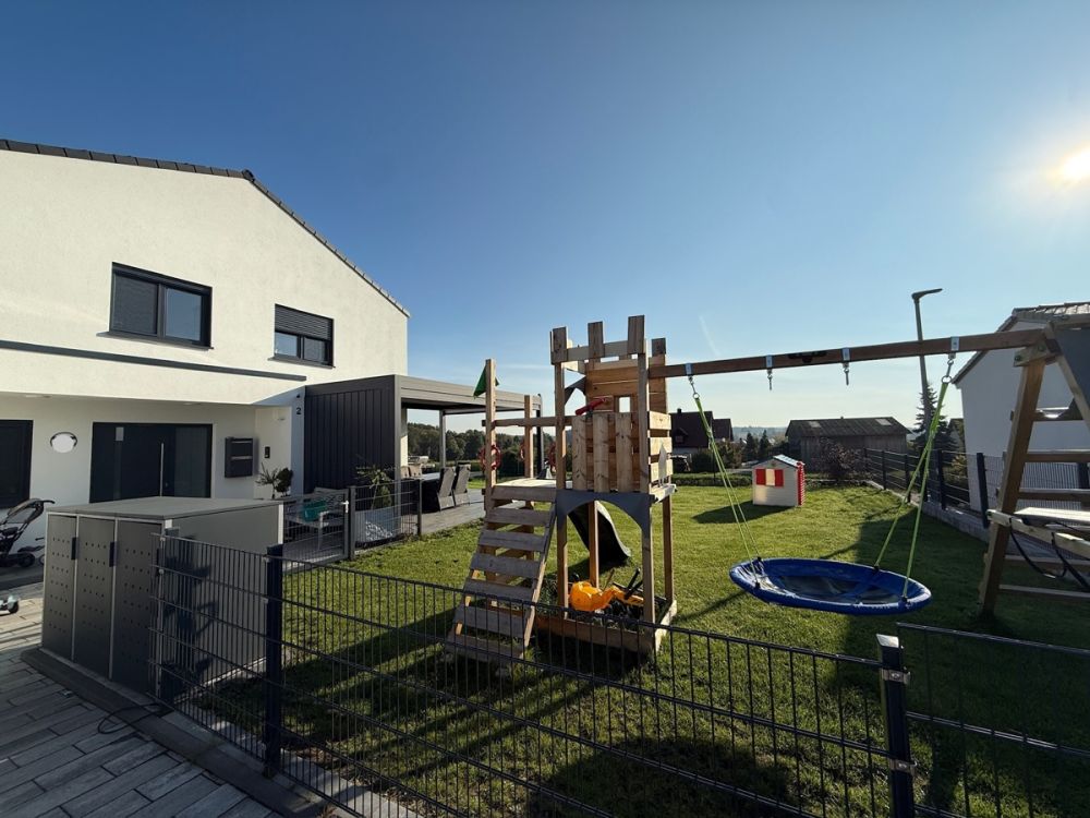 Möchten Sie neu bauen? Warum nicht gleich kaufen?  Wunderschönes Einfamilienhaus in Kirchenthumbach