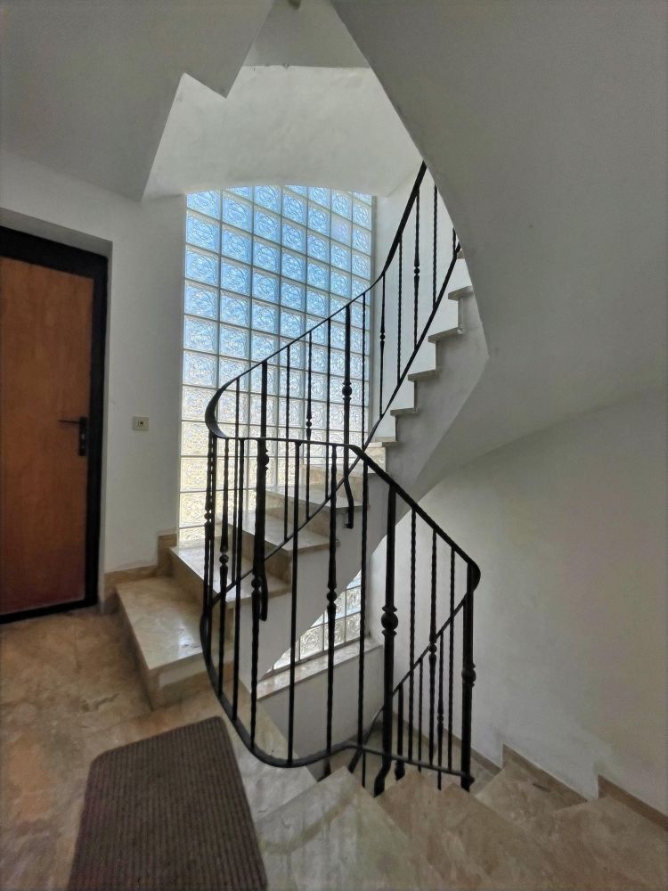 Gewerbeobjekt mit viel Platz in Bergheim