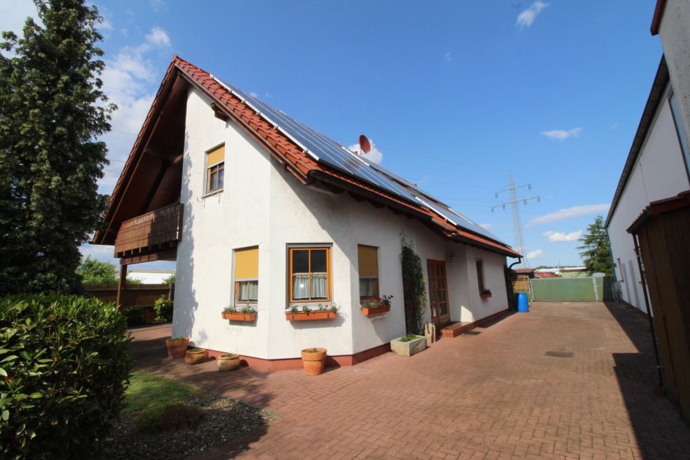 Ansicht West Gewerbehalle