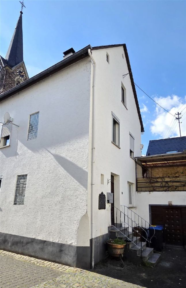 Erleben Sie das Moseltal! Einfamilienhaus in Neef!