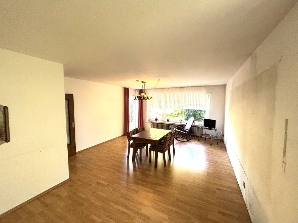 Renovierungsbedürftiges 3-Parteienhaus mit viel Potenzial und schönem Garten in Steinfurt-Borghorst (3)