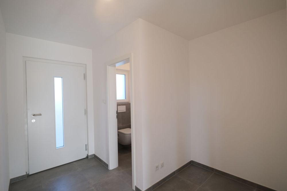 Die großzügige Garderobe