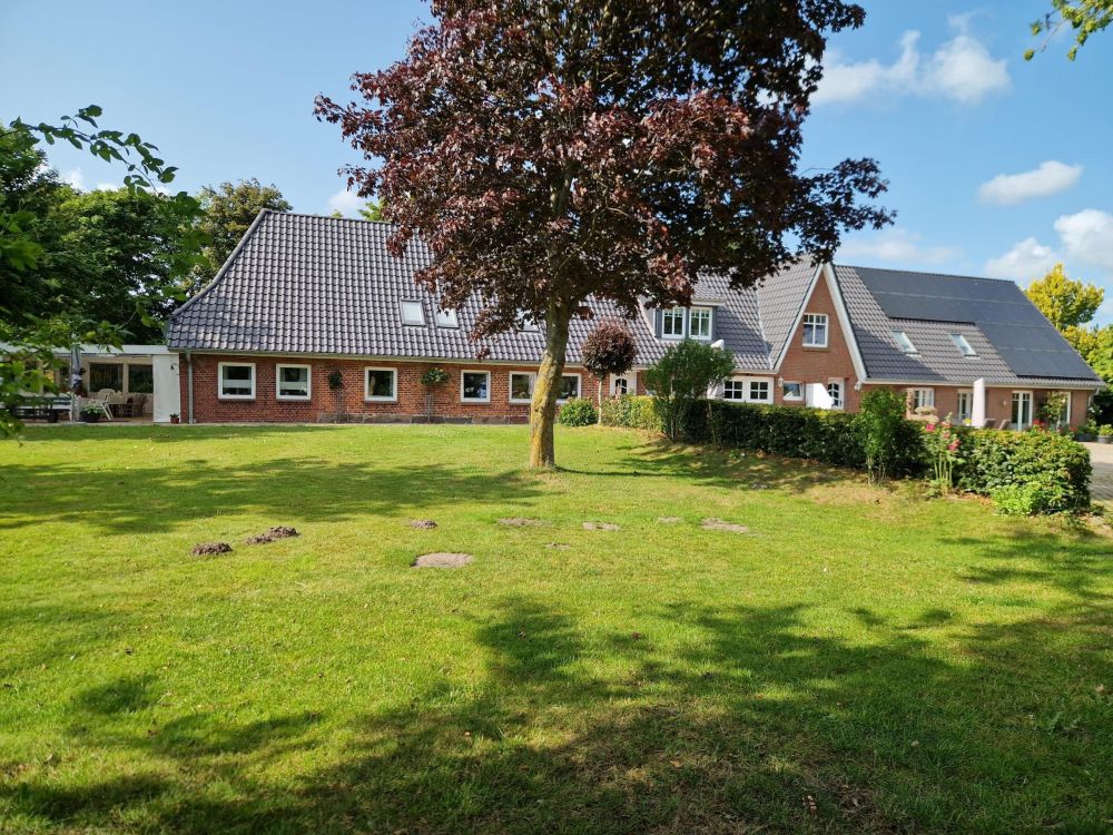 PROVISIONSFREI - Traumhaftes Anwesen mit Weitblick in schöner Lage Horstedts