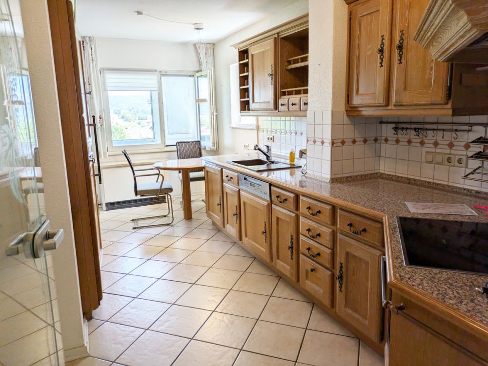 Einfamilienhaus mit traumhaftem Blick über Erbach!