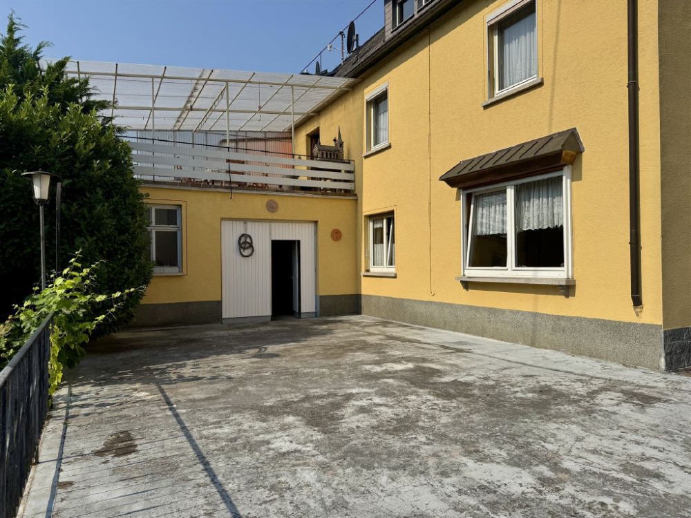 Ehemaliges Winzerhaus mit viel Platz zum Wohnen und Werken