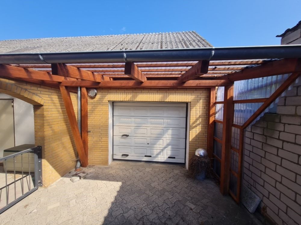 Geräumiges Fachwerkhaus mit großem Grundstück!