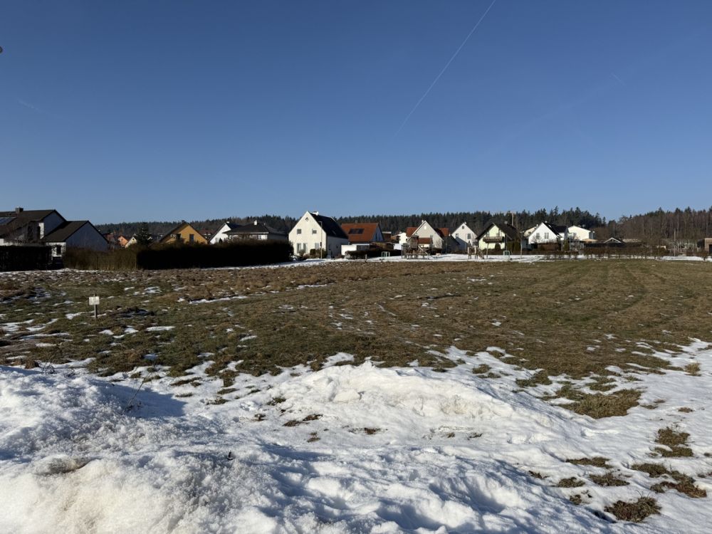 Erschlossenes Baugrundstück in ruhiger Lage! (3)