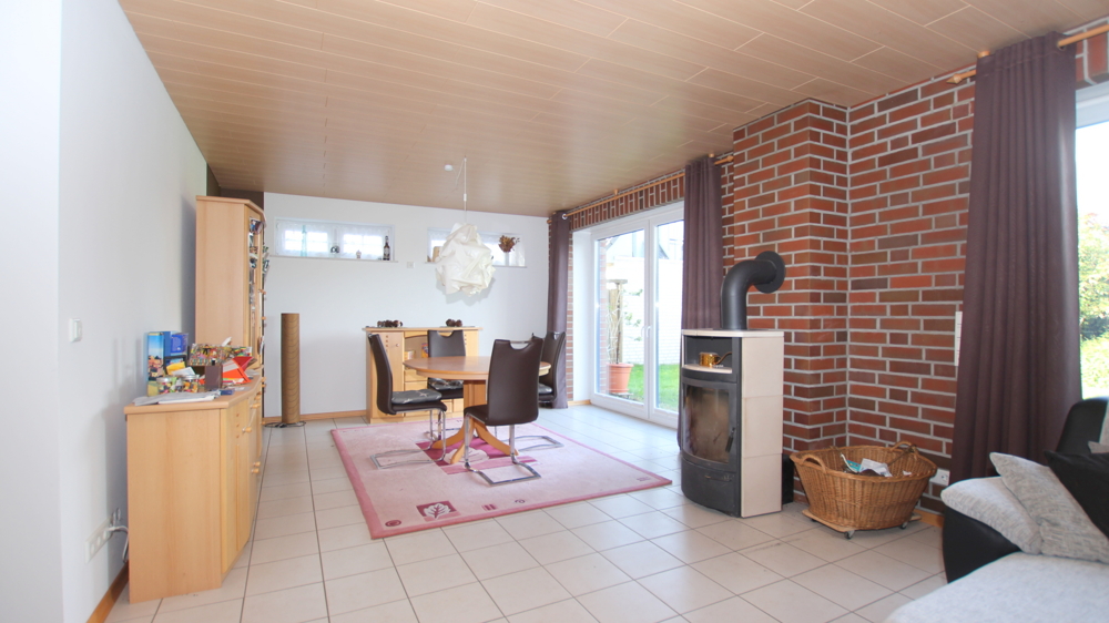 Großzügiges EFH/ZFH mit Doppelgarage in ruhiger und zentrumsnaher Sackgassenlage von OL-Osternburg