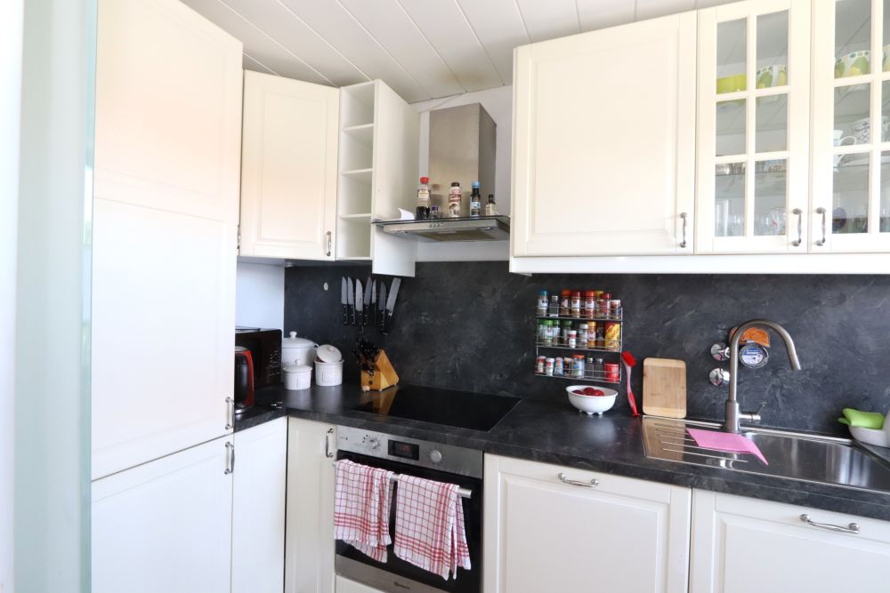 SOFORT BEZIEHBAR: 
Hier wartet Ihr neues Zuhause mit Weitblick und Garage