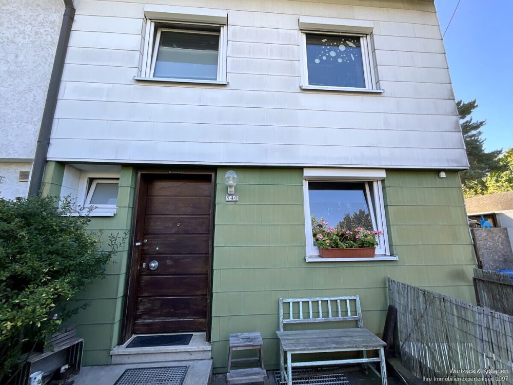 Gemütliches Reiheneckhaus 
mit schönem Grundstück 
für die ganze Familie 
in guter Wohnlage