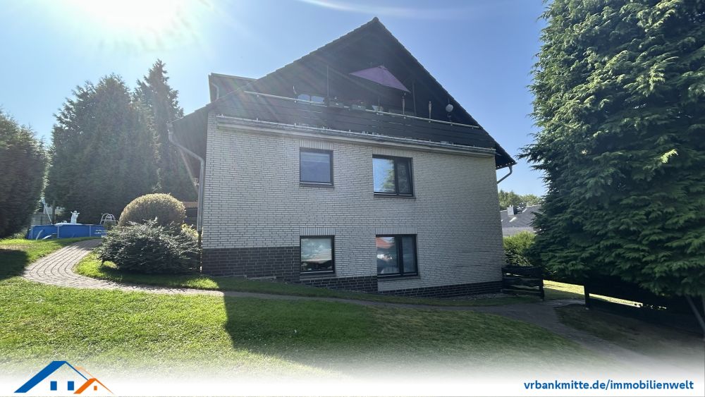 Gepflegtes 3-Familienhaus  – Voll vermietetes Anlageobjekt in ruhiger Lage