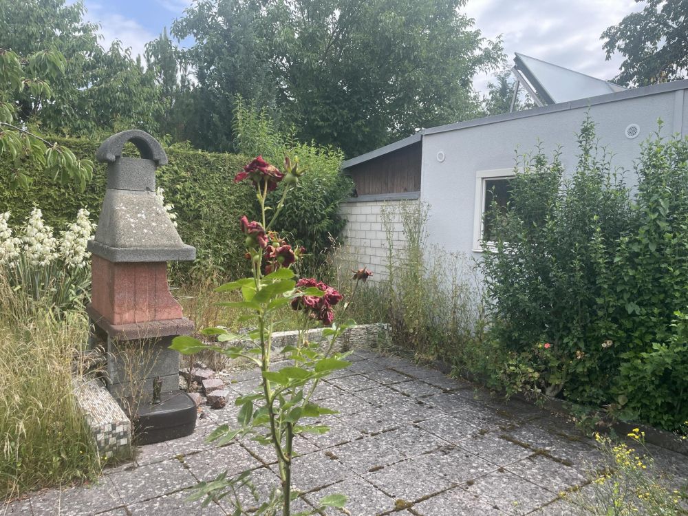 Attraktives Grundstück mit Altbestand in Augsburg-Haunstetten - 
Solide Basis für neue Wohnideen