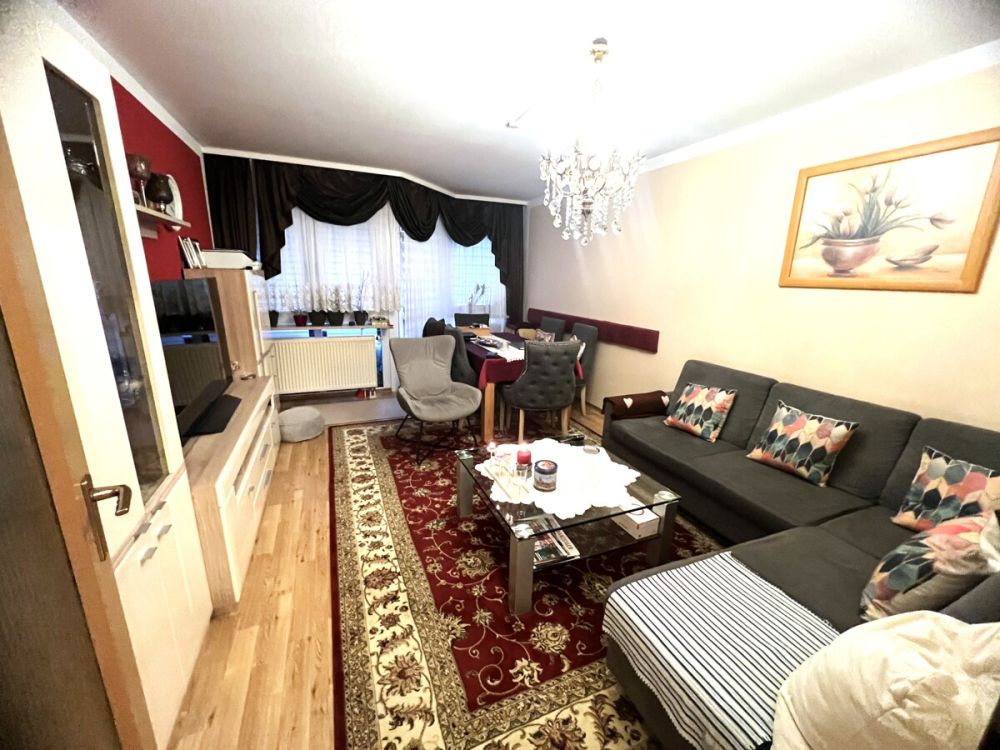 Ihr Investment für die Zukunft - Schöne 3-Zimmer-Wohnung in ruhiger Lage von Roth! (4)