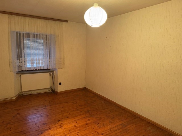 Großzügiges Wohnhaus mit Ausbaureserve