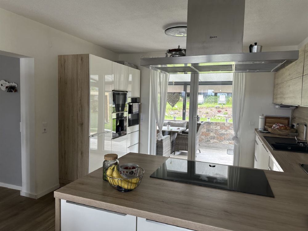 Modernes Wohnen trifft auf zeitlose Gemütlichkeit