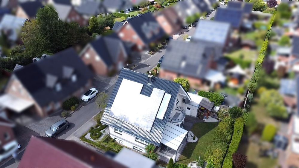 Freistehendes Einfamilienhaus mit repräsentativem Entree + Bürofläche (4)