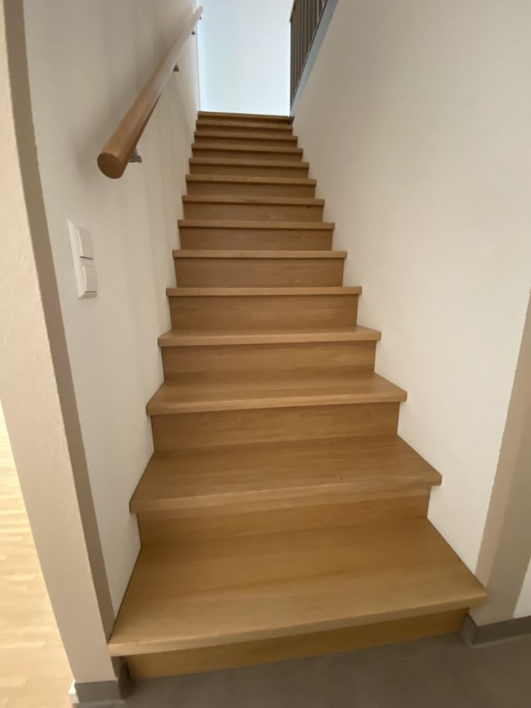 Zentral & Ruhig: Modernes Wohnen mit Reihenhaus-Charme!