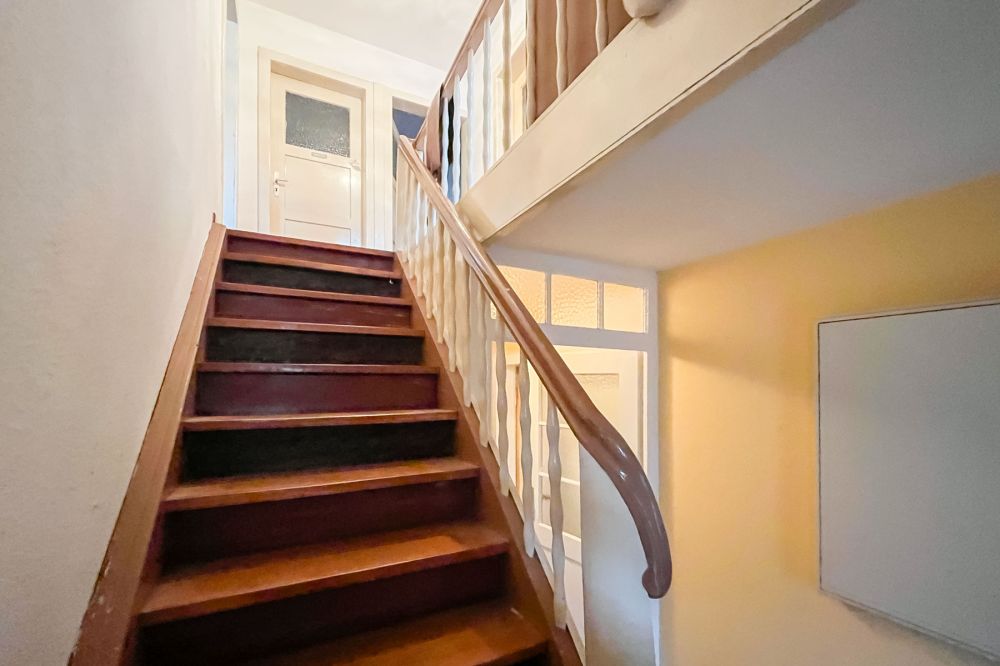 Großzügiges Wohnhaus in naturnaher Lage - ein Rohdiamant für kreative Gestalter