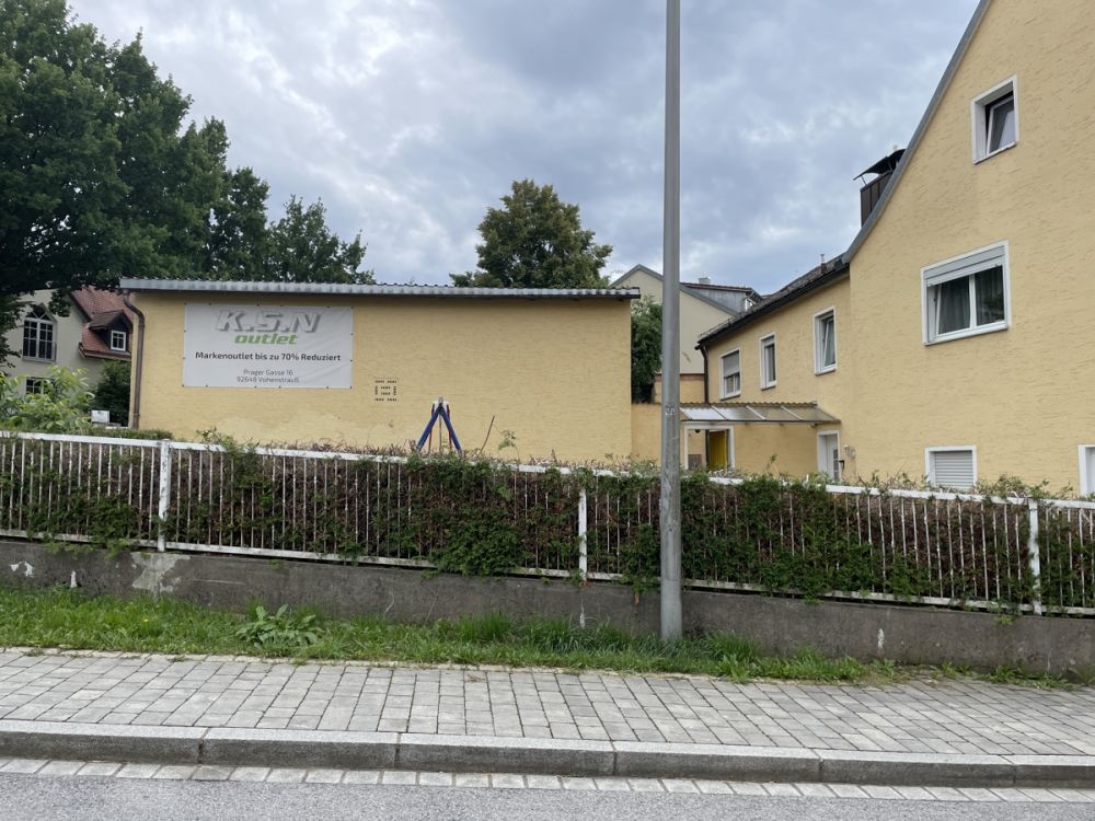 Wohn- und Geschäftshaus 
in zentrumnaher Lage von Vohenstrauß!