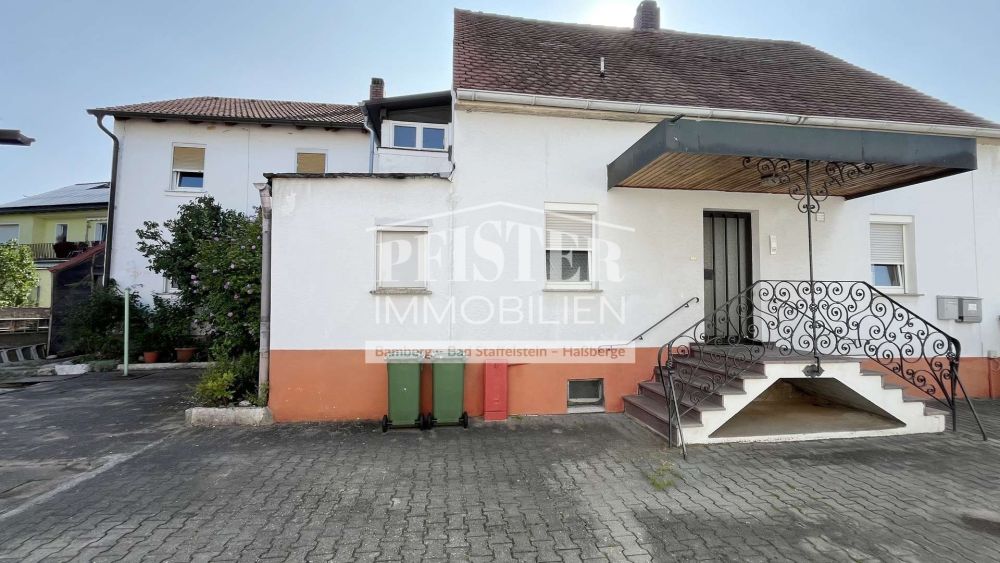 Großzügiges Sanierungsobjekt mit viel Entwicklungspotenzial in Hallstadt