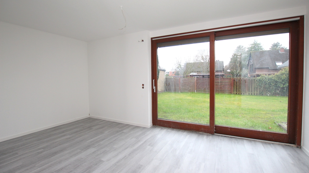 Modernes Wohnen in Oldenburg-Ohmstede! Sanierte 3-Zimmer-Wohnung im EG mit Terrasse und Garten