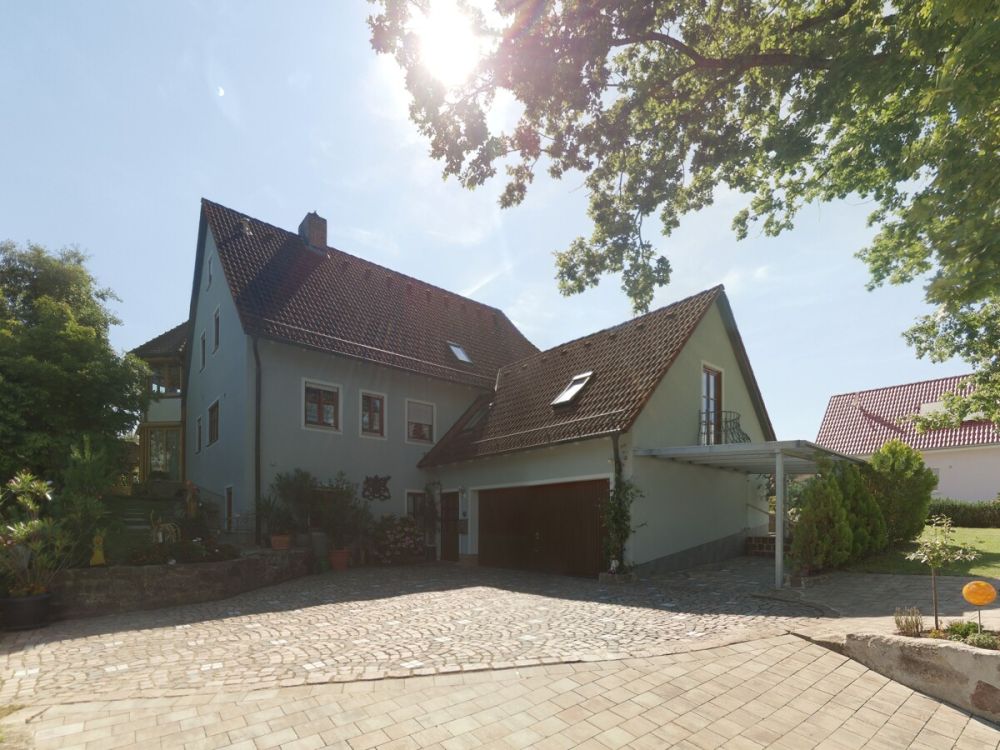Traumhaus mit viel Platz für die ganze Familie und Ihre Hobbys!