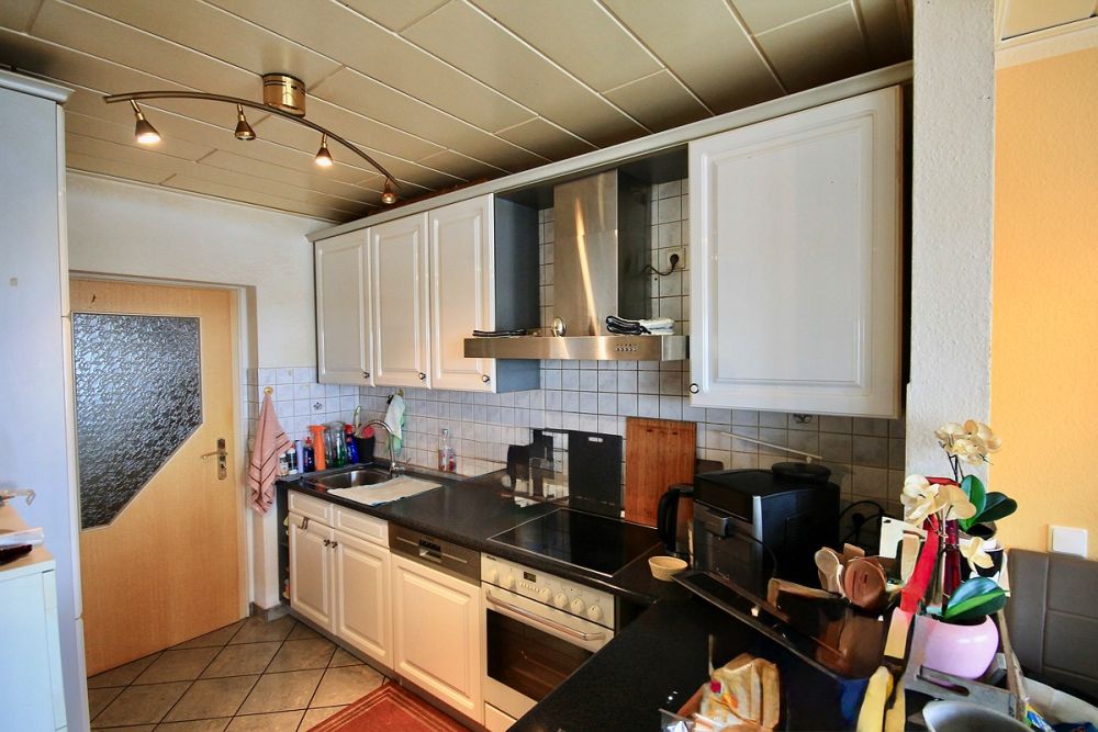 Modernes Wohnen mit Weitblick – 
4-Zimmer-Wohnung im 11. Stock in Obertshausen-Hausen