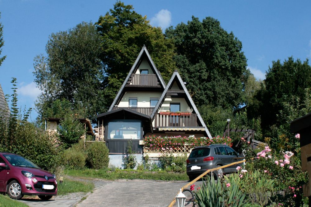 Liebhaberobjekt in ruhiger, sonniger Lage von Erbach Erlenbach!