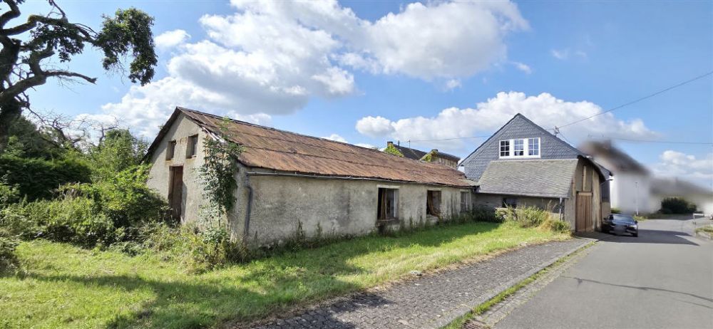 Altes erhalten - Altes neu gestalten!! Ihr neues Projekt mit Platz und rustikalem Charme... Ehem. Gasthaus...