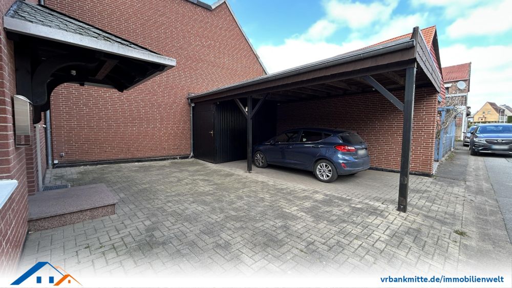 Charmante Doppelhaushälfte mit Potenzial – ruhiges Wohnen auf 3 Ebenen